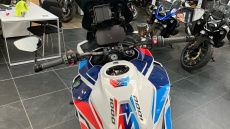 BMW M1000XR (24MY)